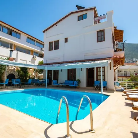 Lejlighed Lovely Flat With Shared Pool And Balcony In